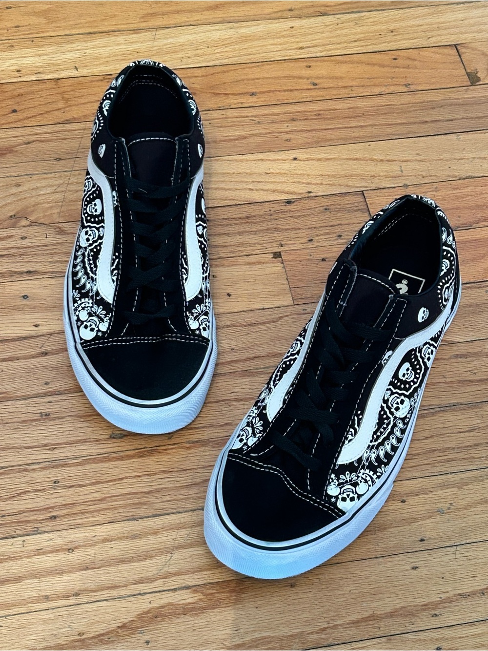Vans Black & White Bandana-Print Old Skool Sneakers